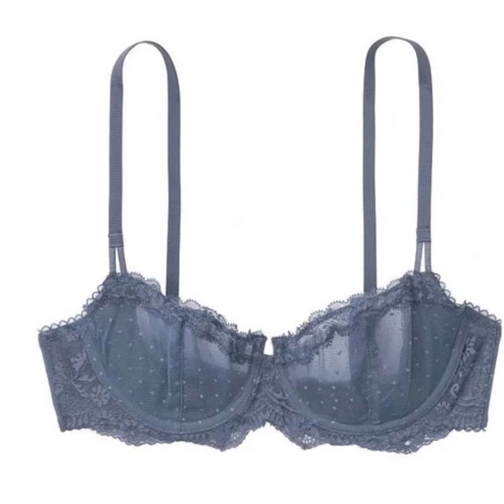 Victoria’s Secret Dream Angels Push Up without Padding bra size 32DDD
